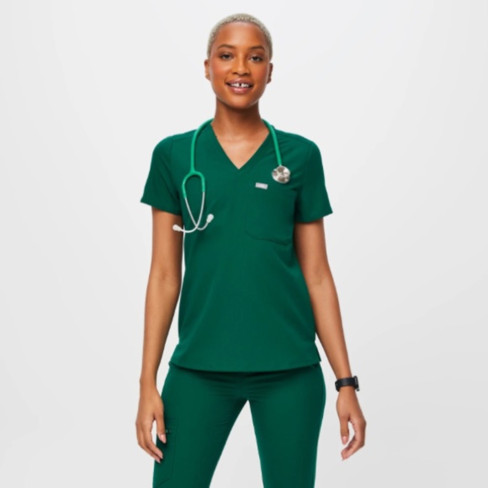 FIGS Scrub Top
